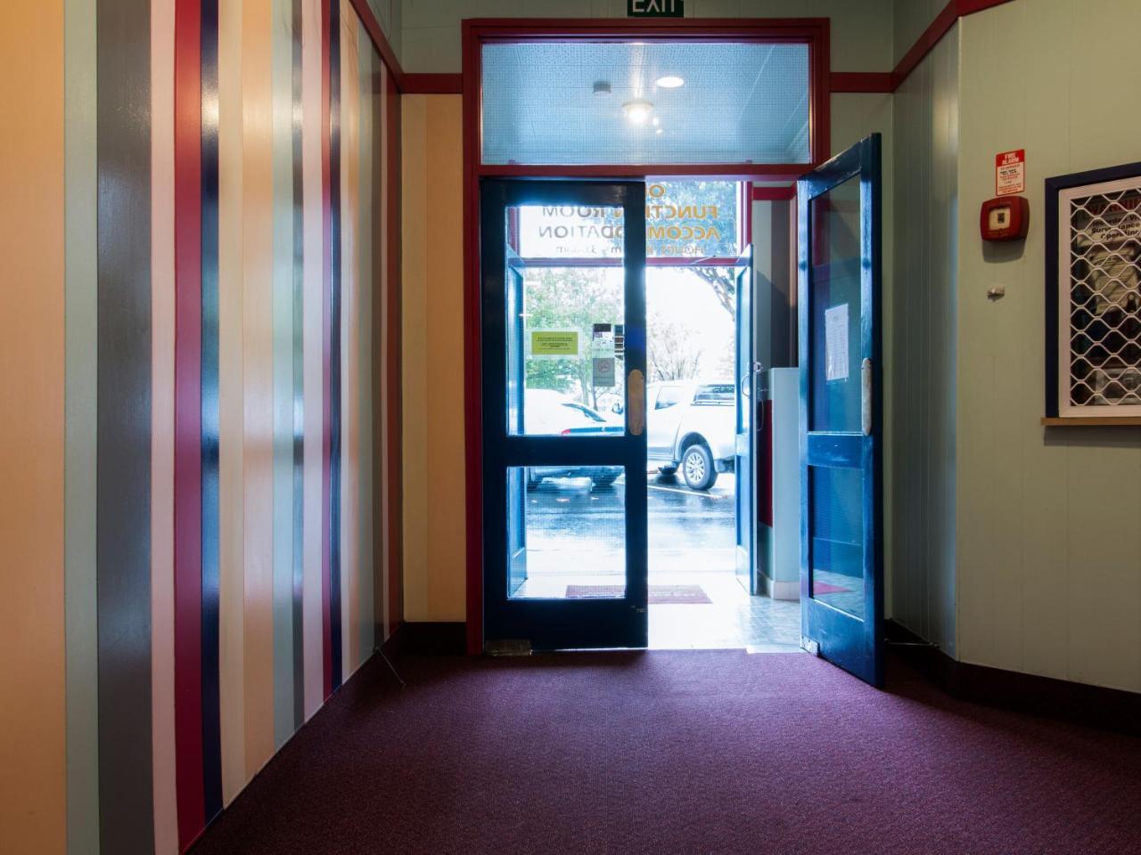 Masonic Hotel Palmerston North Kültér fotó