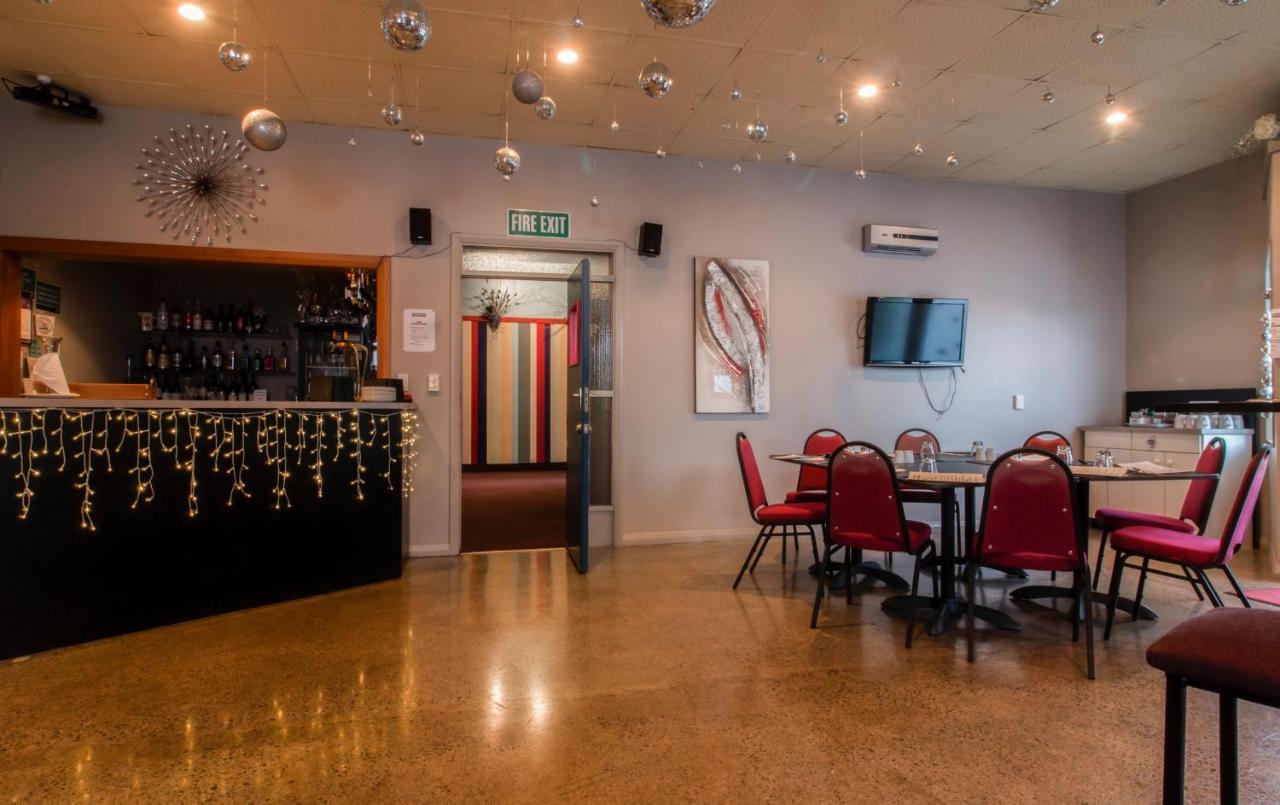 Masonic Hotel Palmerston North Kültér fotó