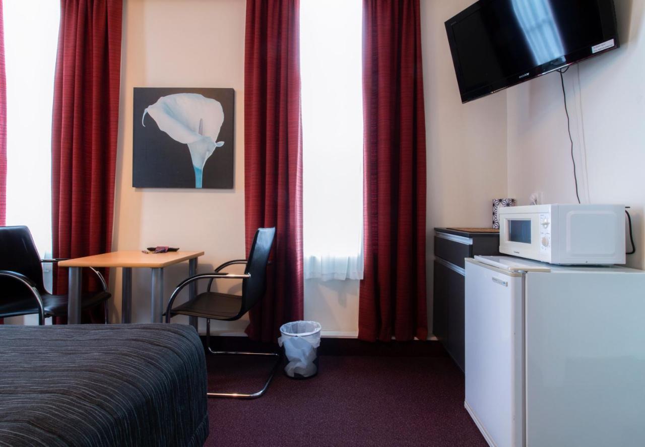 Masonic Hotel Palmerston North Kültér fotó